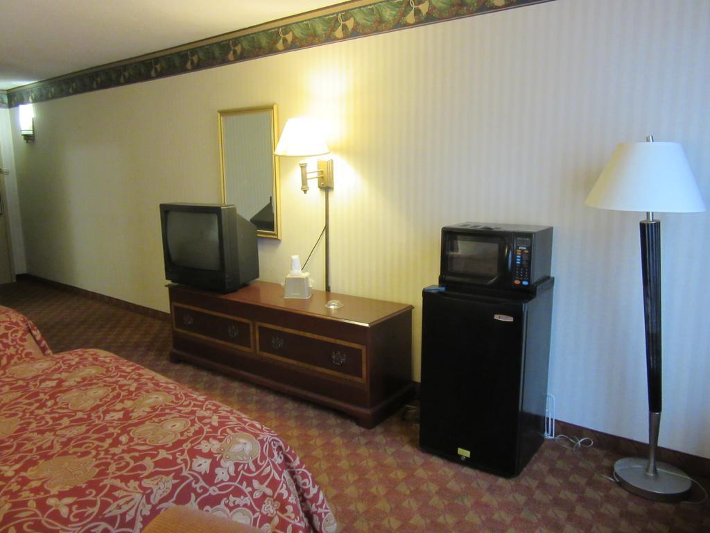 Governor'S Inn & Suites 멤피스 객실 사진