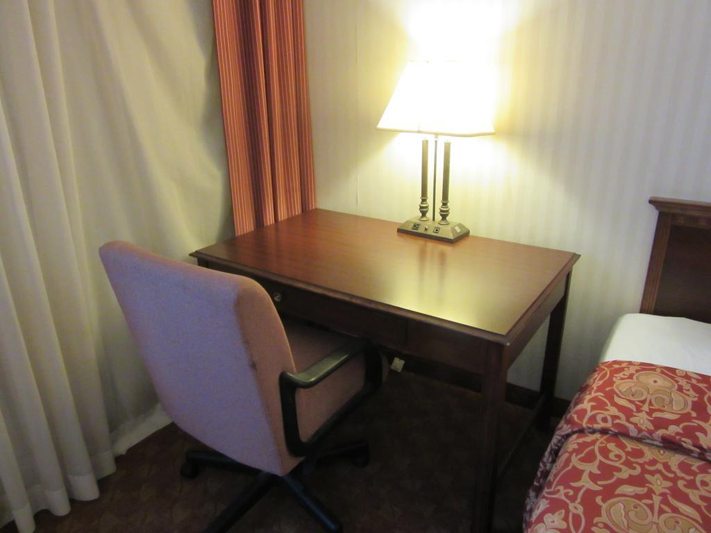 Governor'S Inn & Suites 멤피스 객실 사진